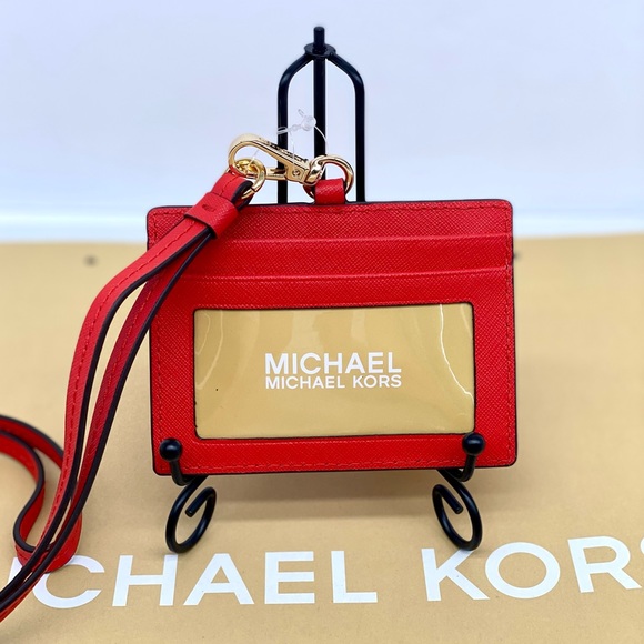 Michael Kors EW Card Case ID Lanyard - Picture 5 of 10